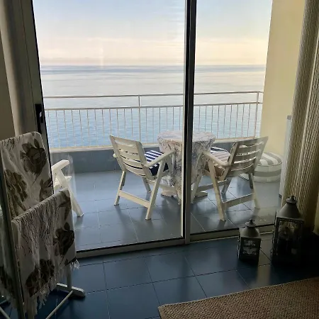 Rebecca's Collection: Capo Nero Lägenhet Sanremo